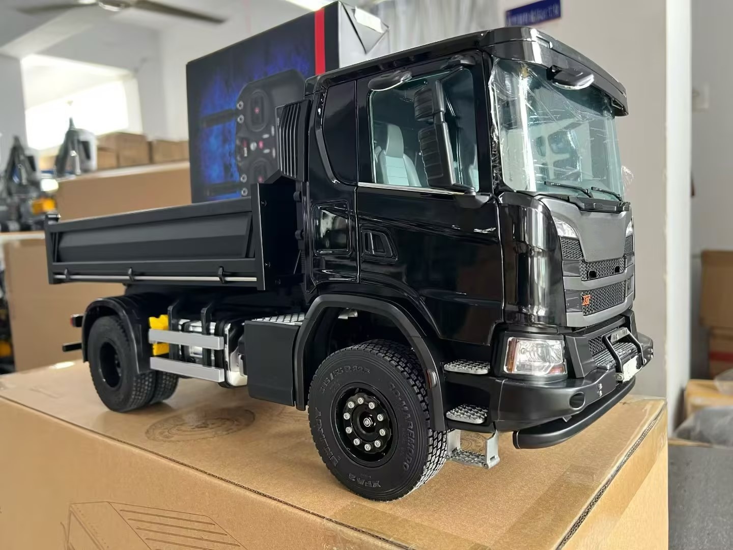 Rc Hobby Models - 1/14 CNC 4x4 DoubleE E022 RCダンプトラック