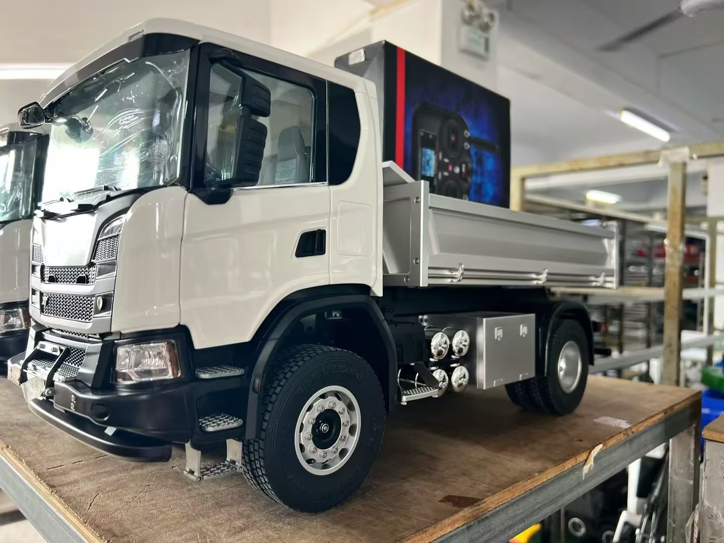 1/14 CNC 4x4 DoubleE E022 RCダン - Rc Hobby Models のレビューと価格