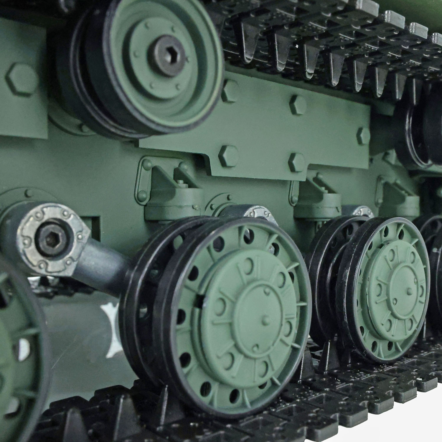 1/16スケール 2.4G ヘンロン RC戦車 7.0 プラ - Rc Hobby Tank のレビューと価格